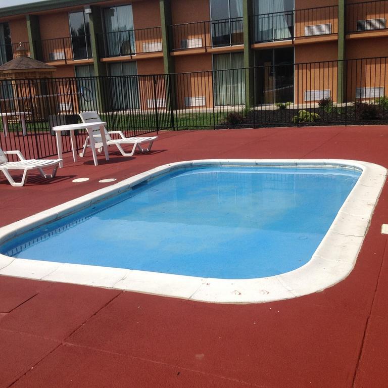 Hotel Baymont By Wyndham Salem Roanoke Area Exterior foto