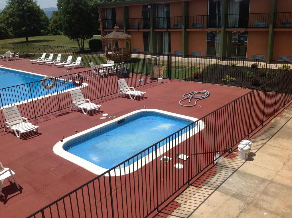Hotel Baymont By Wyndham Salem Roanoke Area Exterior foto