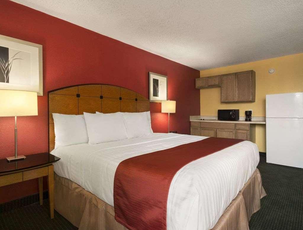 Hotel Baymont By Wyndham Salem Roanoke Area Zimmer foto