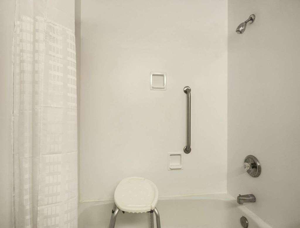 Hotel Baymont By Wyndham Salem Roanoke Area Exterior foto